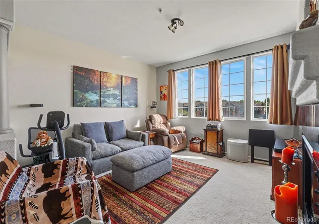 Listing Photo 5 - Condo for sale in building located at 8952 Fox Dr, Thornton, CO 80260 - Unit #7-201