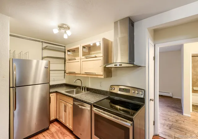 Listing Photo 5 - Condo for sale in building located at 5875 E Iliff Ave, Denver, CO 80222 - Unit #318
