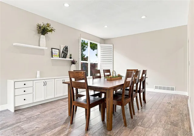 Photo 4 of Single family home for sale at 1658 Spring Water Pl, Highlands Ranch, CO 80129 | MLS# 7674883 | Listing updated on 2026-09-04