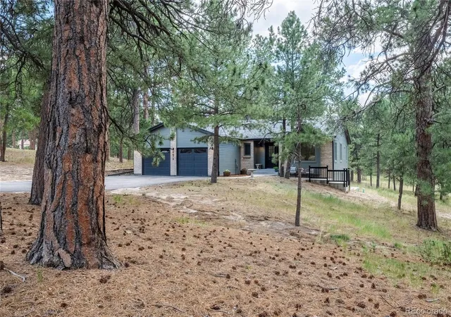 Photo 3 of Single family home for sale at 4674 Ash Ter, Elizabeth, CO 80107 | MLS# 6441549 | Listing updated on 2026-09-27
