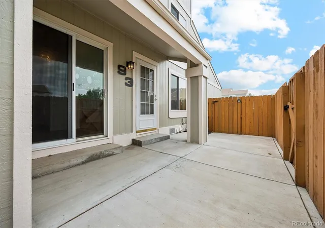 Photo 3 of Townhouse for sale at 8761 Pierce Way #93, Arvada, CO 80003 | MLS# 3764198 | Listing updated on 2026-09-16