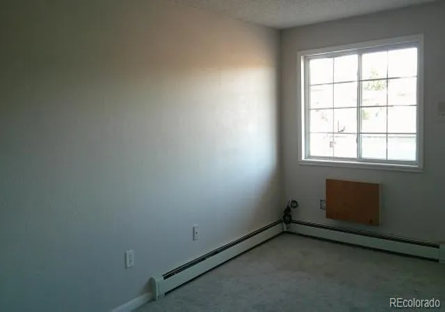 3rd image of 1064 Chambers Ct #105, Aurora, CO 80011 | MLS# 4302199