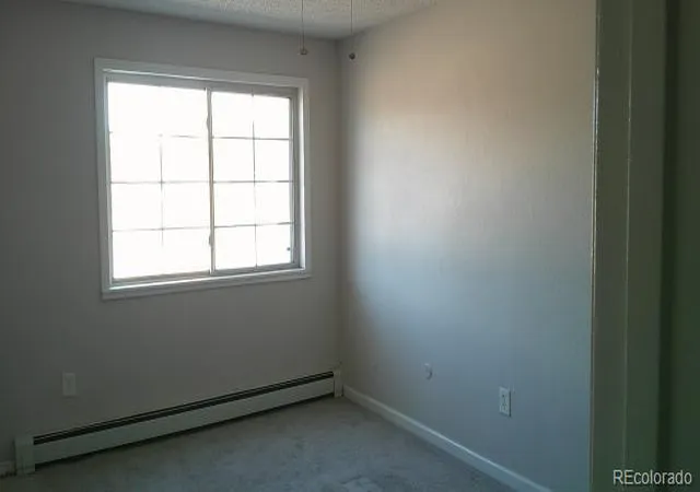 2nd image of 1064 Chambers Ct, Aurora, CO 80011