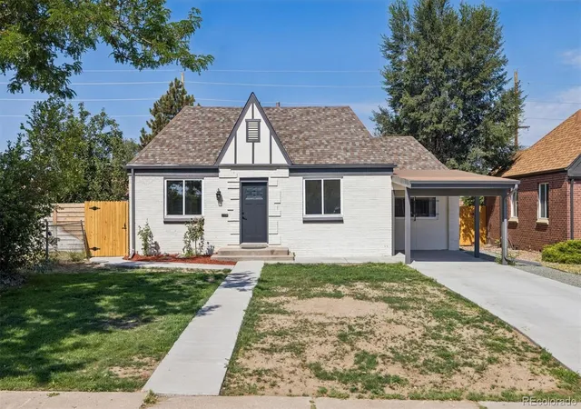 Photo 1 of Single family home for sale at 3227 Albion St, Denver, CO 80207 | MLS# 5785564 | Listing updated on 2026-09-02