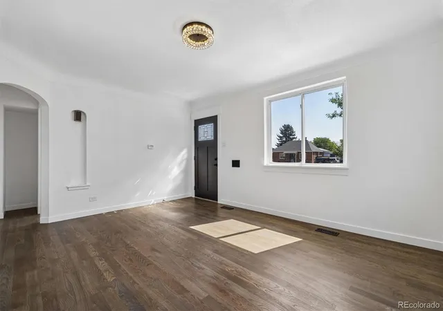 Photo 3 of Single family home for sale at 3227 Albion St, Denver, CO 80207 | MLS# 5785564 | Listing updated on 2026-09-02