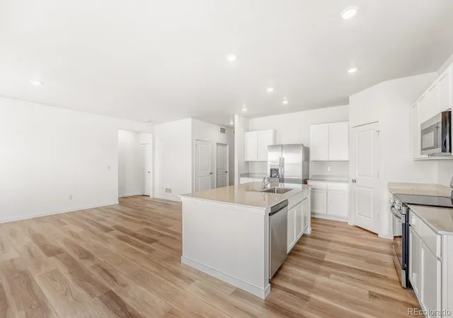 5th image of 45875 Mill Ave, Bennett, CO 80102 | MLS# 7246260
