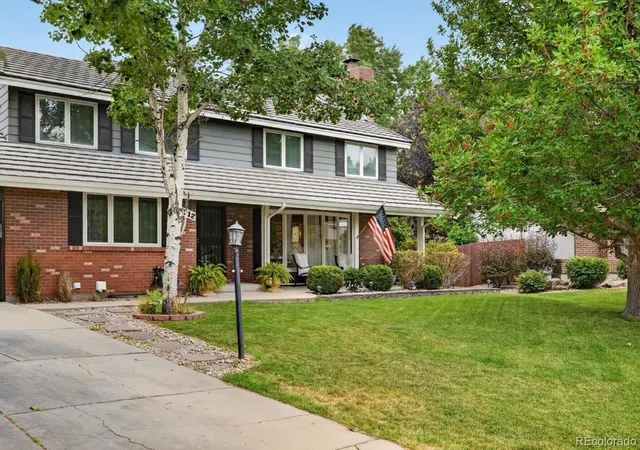 Photo 3 of Single family home for sale at 7712 S Eudora Ct, Centennial, CO 80122 | MLS# 4504592 | Listing updated on 2026-09-02