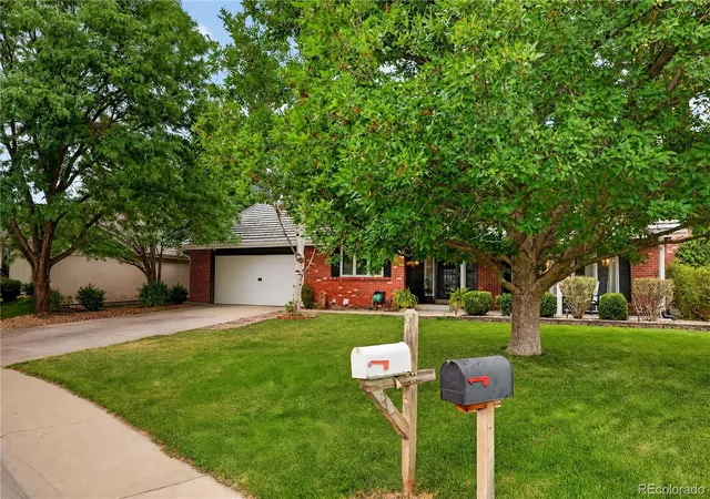 Photo 3 of Single family home for sale at 7712 S Eudora Ct, Centennial, CO 80122 | MLS# 4504592 | Listing updated on 2026-09-02
