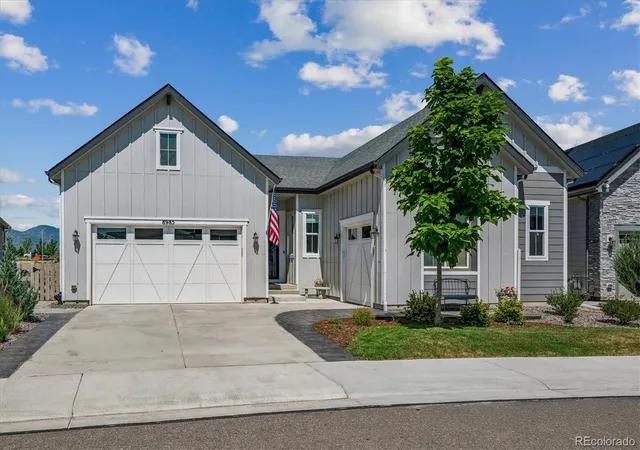Photo 2 of Single family home for sale at 8985 Chalk Crk Pl, Littleton, CO 80125 | MLS# 6335923 | Listing updated on 2026-08-31