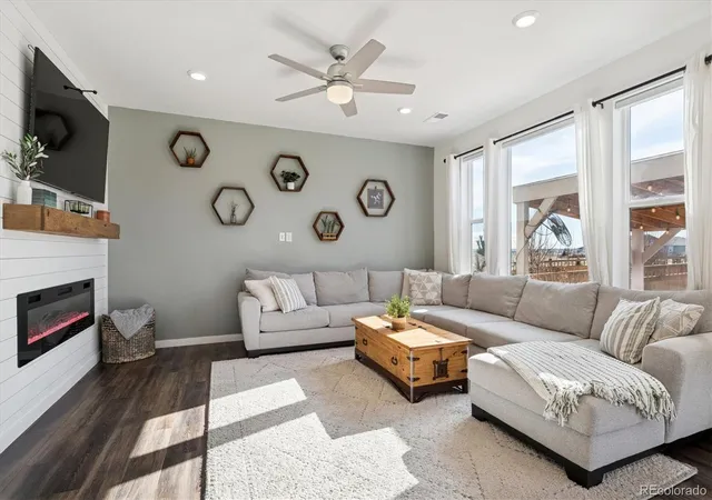 5th image of 3530 Sawtooth St, Frederick, CO 80516 | MLS# 8152736