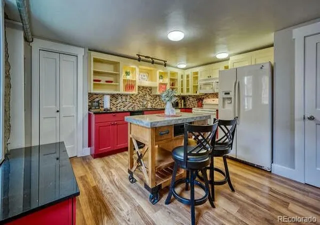 Listing Photo 4 - Condo for sale in building located at 202 N F St, Salida, CO 81201 - Unit #A
