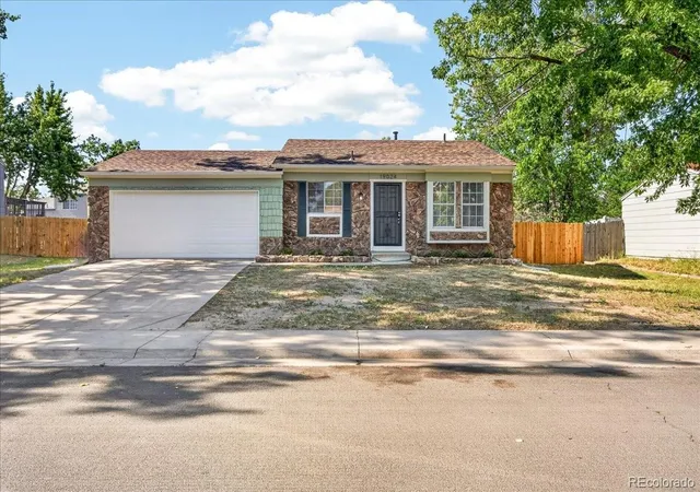 Photo 3 of Single family home for sale at 19024 E 22nd Drive, Aurora, CO 80011 | MLS# 5656198 | Listing updated on 2026-08-14