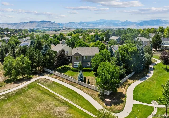 Photo 2 of Single family home for sale at 6142 Devinney Way, Arvada, CO 80004 | MLS# 3680493 | Listing updated on 2026-09-24