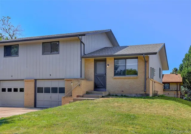 Photo 3 of Single family home for sale at 9-11 Birdsill Pl, Longmont, CO 80501 | MLS# 7203073 | Listing updated on 2026-08-14