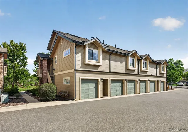 Photo 2 of Condo for sale at 2852 W Centennial Dr #E, Littleton, CO 80123 | MLS# 2719543 | Listing updated on 2026-10-12
