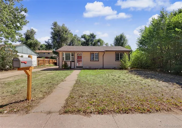 Photo 3 of Single family home for sale at 105 Linden Dr, Colorado Springs, CO 80911 | MLS# 3196931 | Listing updated on 2026-08-25