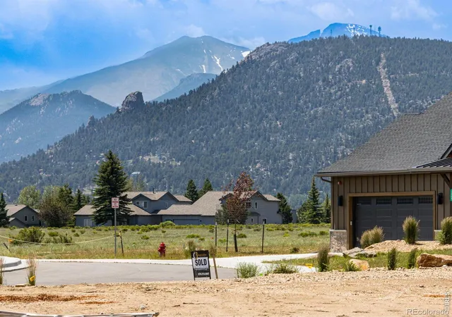 22nd image of Continental Peaks Cir, Estes Park, CO 80517 | MLS# IR1064813
