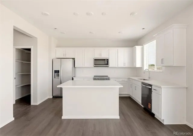 Photo 2 of Sale Pending at 25251 E Evans Dr, Aurora, CO 80018 | MLS# 6600292 | Listing updated on 2026-09-24