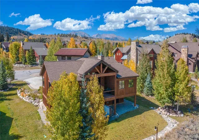 Photo 3 of Single family home for sale at 84 Snow Peak Ct, Dillon, CO 80435 | MLS# 9881928 | Listing updated on 2026-08-18