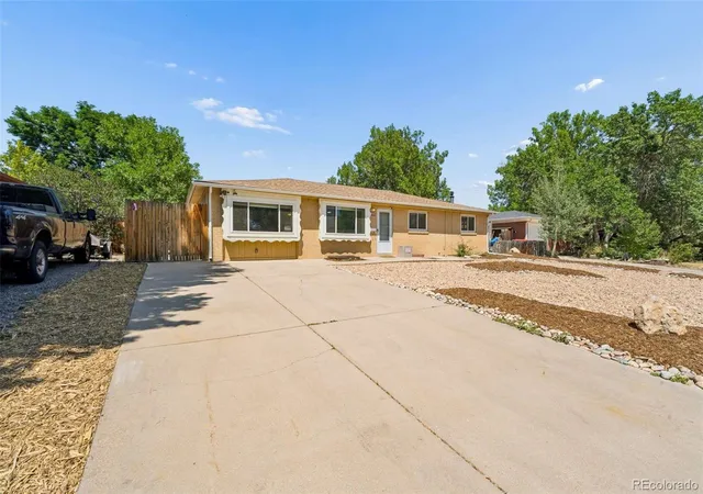 2nd image of 957 E 9th Ave, Broomfield, CO 80020 | MLS# 9107615