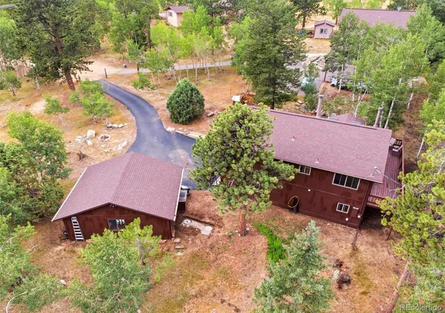 Photo 3 of Single family home for sale at 46 Bay Ln, Bailey, CO 80421 | MLS# 2324882 | Listing updated on 2026-08-09