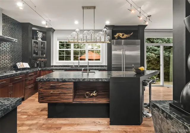 Single family home for sale at 6072 S Paris St, Englewood, CO 80111 | MLS# 5950763