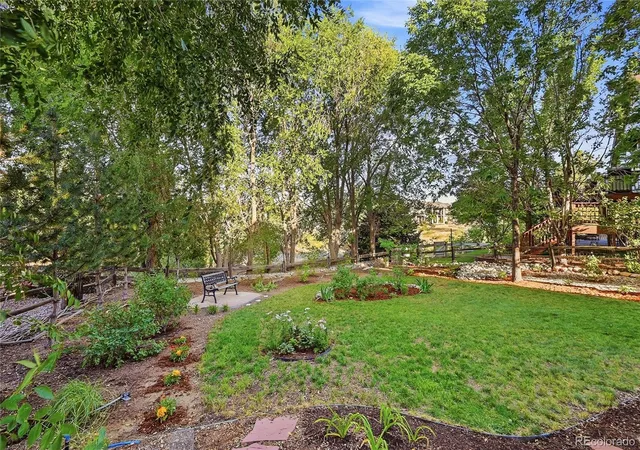 Photo 3 of Single family home for sale at 1515 Short Grass Ct, Castle Rock, CO 80109 | MLS# 7978680 | Listing updated on 2026-09-21