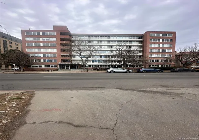 2nd image of 1196 N Grant St #713, Denver, CO 80203 | MLS# 2803136