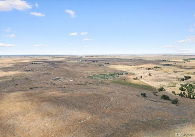 3rd image of 1570 S Cr 129, Bennett, CO 80102 | MLS# 3899826