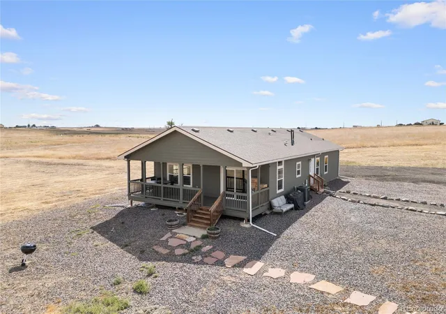 5th image of 1570 S Cr 129, Bennett, CO 80102 | MLS# 3899826