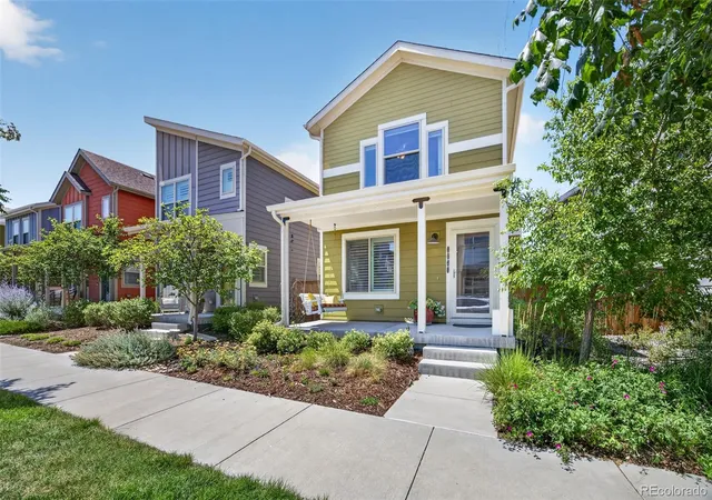 Photo 3 of Single family home for sale at 5843 Boston St, Denver, CO 80238 | MLS# 5218652 | Listing updated on 2026-09-08