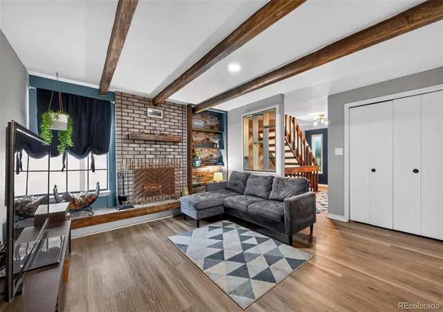 2nd image of 1341 Dogwood Ln, Longmont, CO 80501 | MLS# 6388186