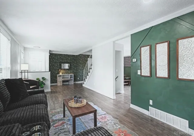 4th image of 17857 E Arizona Ave, Aurora, CO 80017 | MLS# 5032869