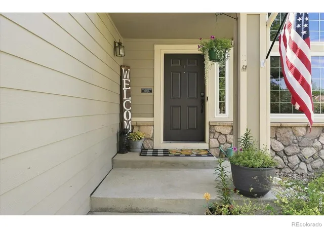 2nd image of 418 Expedition Ln, Johnstown, CO 80534 | MLS# IR1064854
