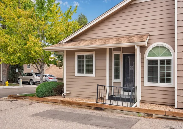 2nd image of 6758 Zenobia Loop #1, Westminster, CO 80030 | MLS# 3857909