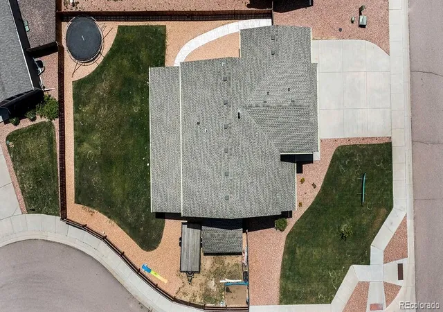 Photo 5 of Single family home for sale at 10087 Beckham St, Peyton, CO 80831 | MLS# 7531378 | Listing updated on 2026-07-23