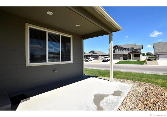 3rd image of 2388 Juno Ln, Johnstown, CO 80534 | MLS# IR1064870