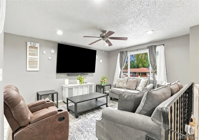 Photo 3 of Single family home for sale at 18 Kodiak Ct, Longmont, CO 80504 | MLS# 8305813 | Listing updated on 2026-08-25