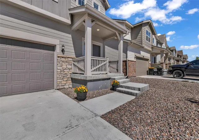 2nd image of 828 Yankee Boy Loop, Elizabeth, CO 80107 | MLS# 3169196