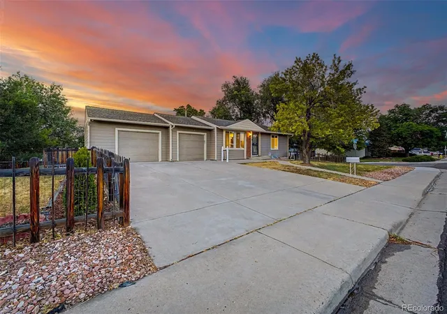 Photo 3 of Single family home for sale at 6225 W 66th Avenue, Arvada, CO 80003 | MLS# 3736613 | Listing updated on 2026-09-29