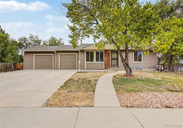Photo 4 of Single family home for sale at 6225 W 66th Avenue, Arvada, CO 80003 | MLS# 3736613 | Listing updated on 2026-09-29