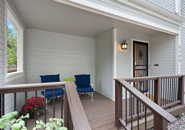 Photo 2 of Townhouse for sale at 6408 S Glencoe Ct, Centennial, CO 80121 | MLS# 6260547 | Listing updated on 2026-10-10