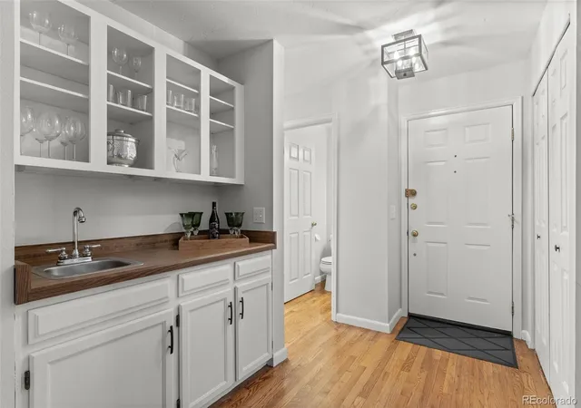image of 6408 S Glencoe Ct, Centennial, CO 80121 | MLS# 6260547