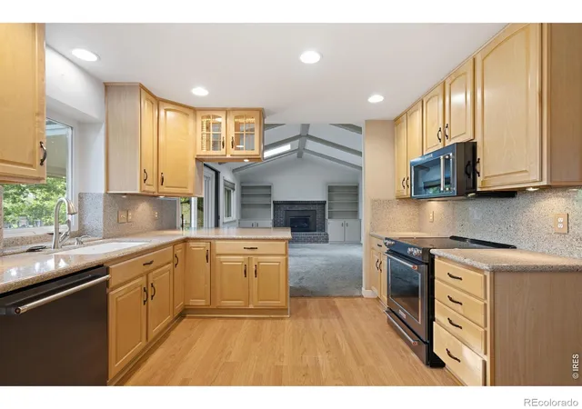 Photo 3 of Single family home for sale at 2175 Buena Vista Dr, Greeley, CO 80634 | MLS# IR1064880 | Listing updated on 2026-10-06