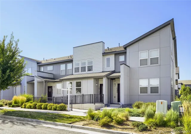 Townhouse for sale at 16214 E 47th Drive, Denver, CO 80239 | MLS# 4899077