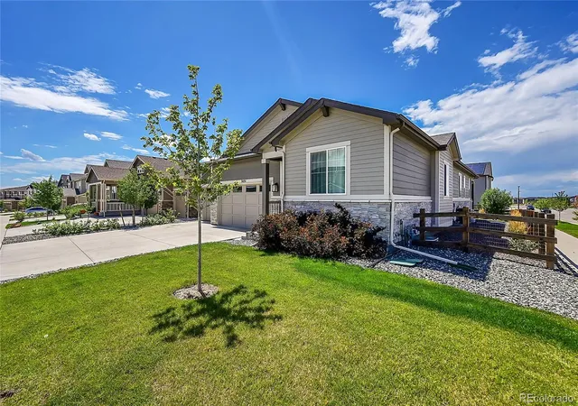 2nd image of 3891 Eaton Park St, Aurora, CO 80019 | MLS# 5759566