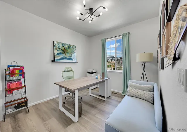 5th image of 3891 Eaton Park St, Aurora, CO 80019 | MLS# 5759566