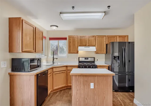 Photo 5 of Single family home for sale at 388 Lionel Ln, Elizabeth, CO 80107 | MLS# 5958504 | Listing updated on 2026-08-28