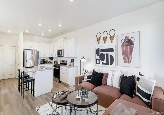 3rd image of 949 Red Star Ln, Johnstown, CO 80534 | MLS# 2931454