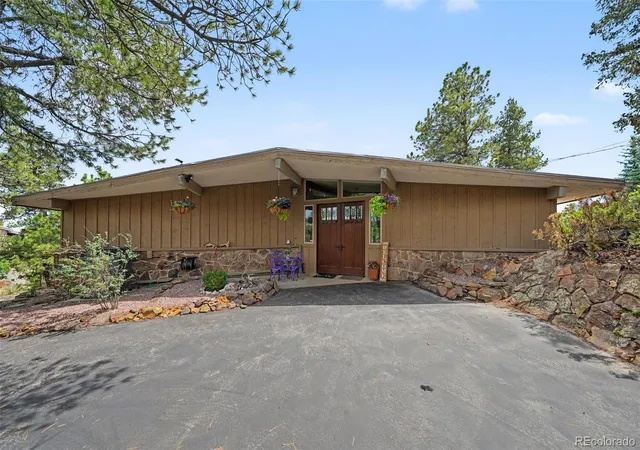 2nd image of 745 Timber Valley Rd, Colorado Springs, CO 80919 | MLS# 4390146